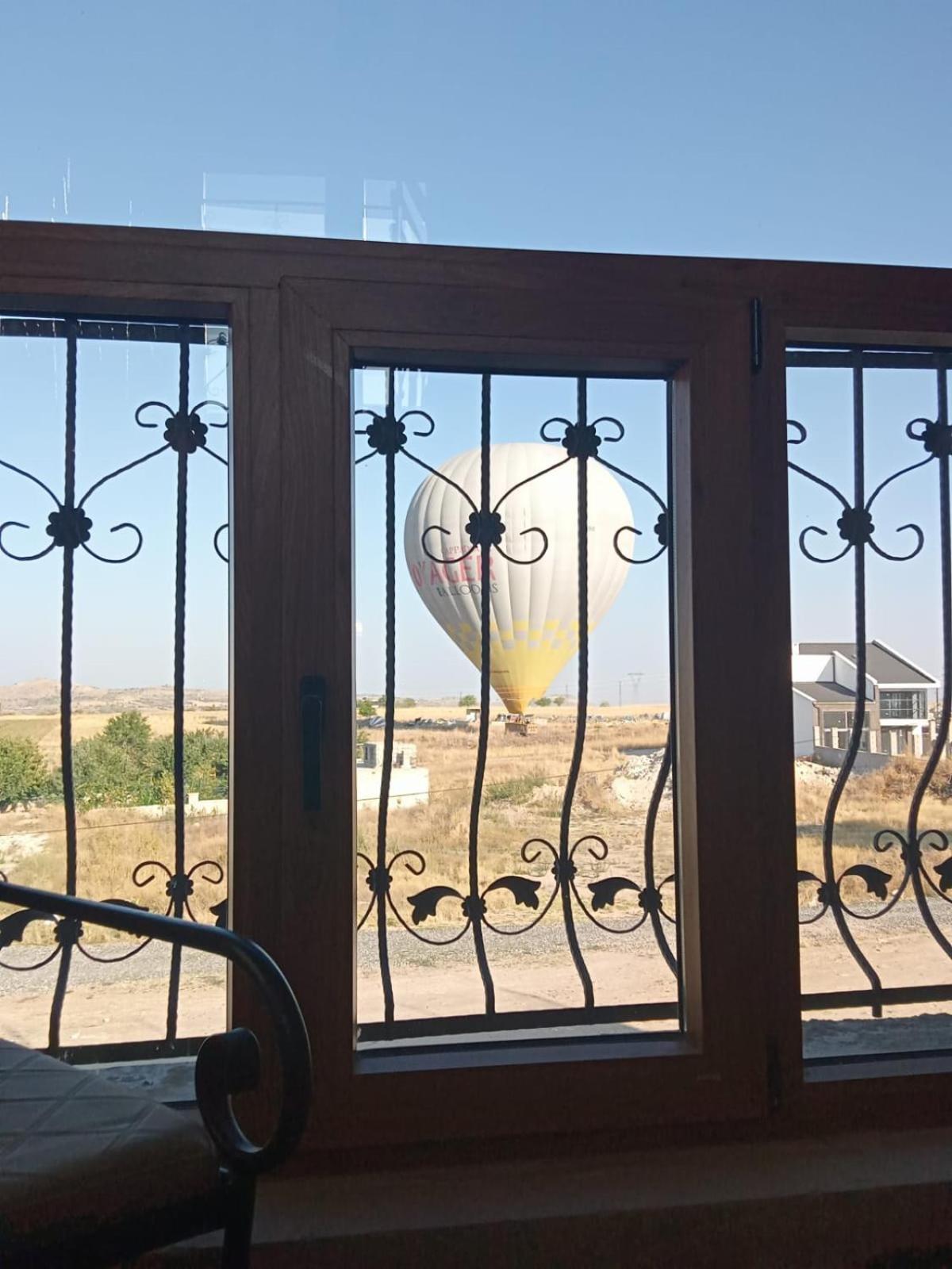 Hotel Elite Rose Cappadocia à Uçhisar Extérieur photo
