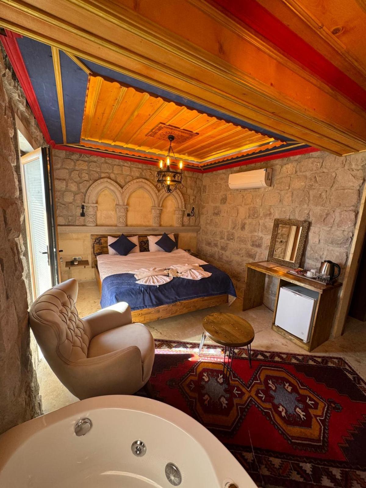 Hotel Elite Rose Cappadocia à Uçhisar Extérieur photo
