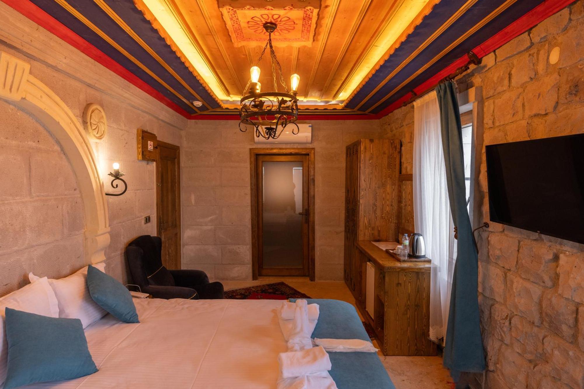 Hotel Elite Rose Cappadocia à Uçhisar Extérieur photo